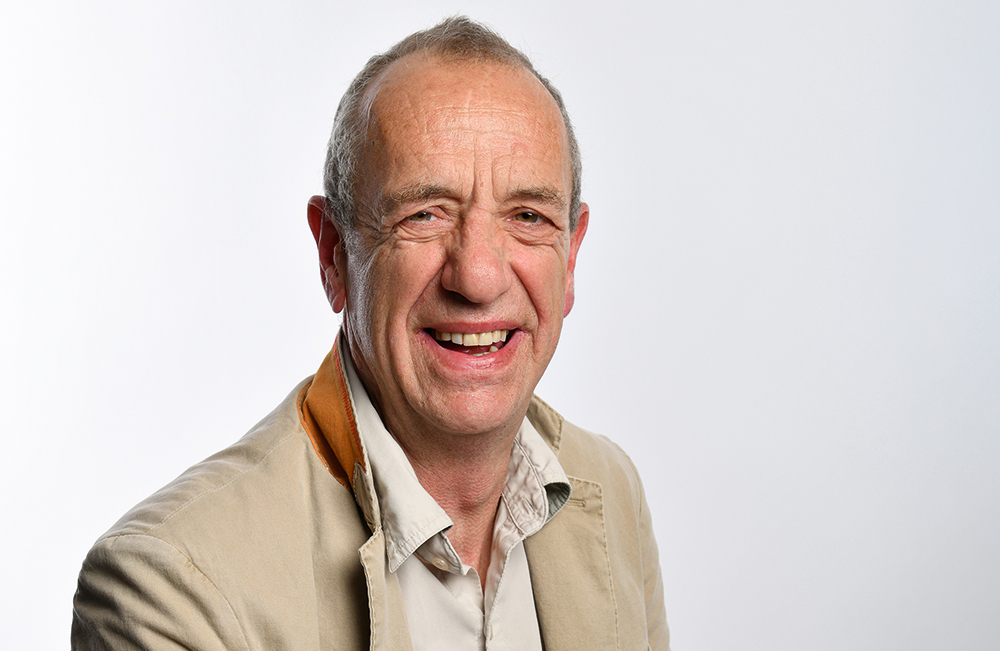 Celebrity Interview – Arthur Smith